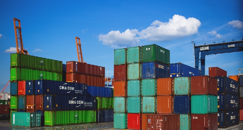 Gli Stati Uniti Impongono Nuove Tariffe su Acciaio e Alluminio: Un Passo Decisivo per l’Industria Nazionale
