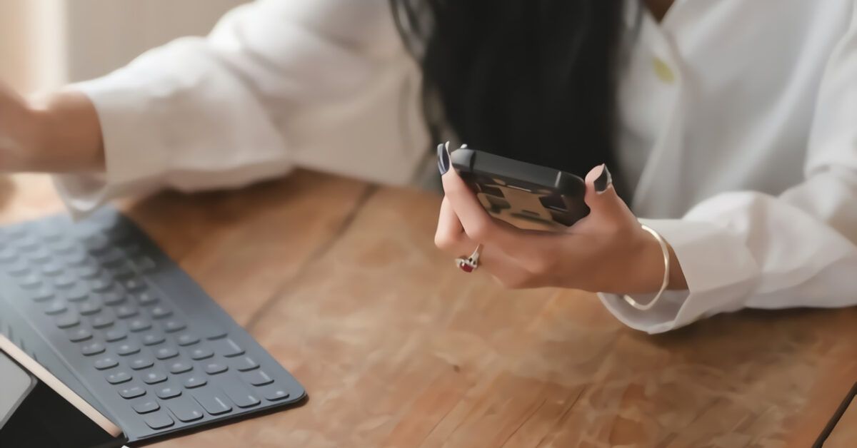 Come collegare la tastiera al telefono