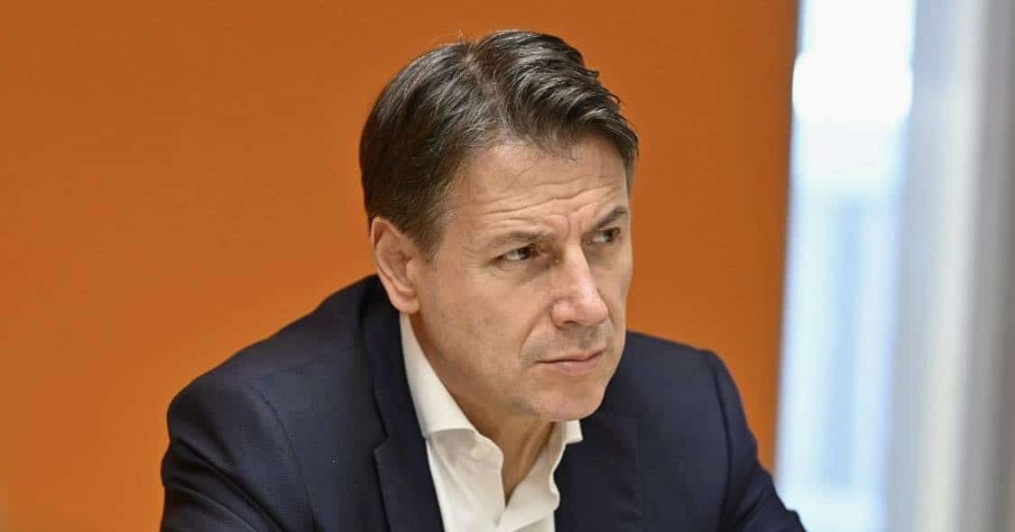 Negli ultimi sondaggi elettorali l'unico partito a guadagnare consensi è il Movimento 5 Stelle