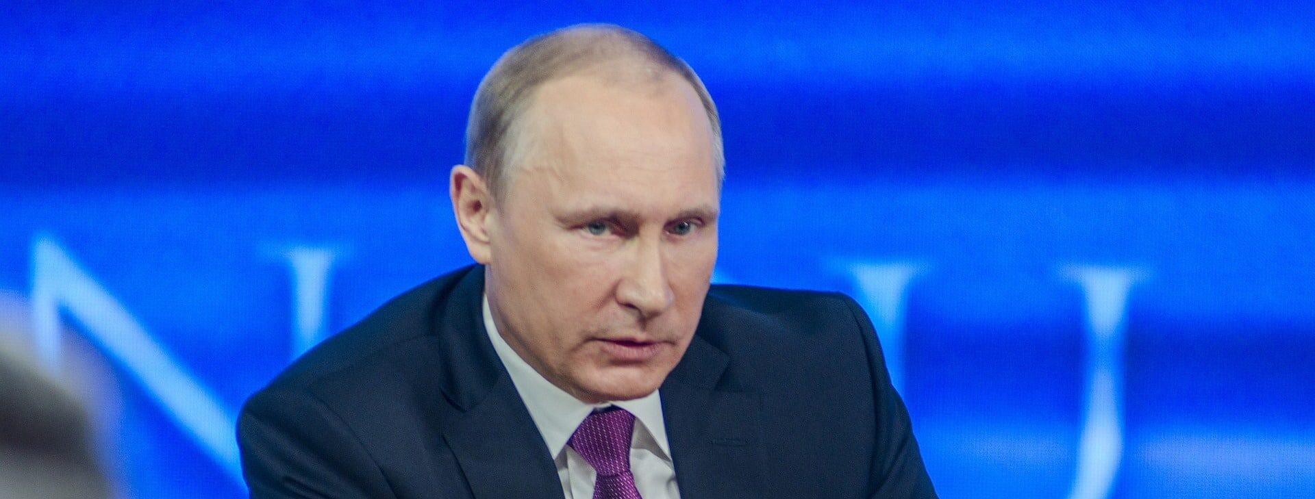Putin detta le condizioni per la pace in Ucraina: un’amministrazione transitoria del Paese sotto l’egida dell’Onu, poi elezioni democratiche e niente ingresso nella Nato
