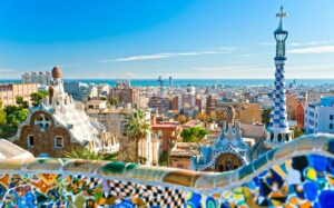 La vita notturna di Barcellona: dove festeggiare nella capitale catalana