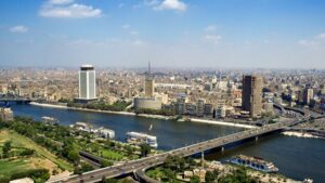 Svelando i segreti delle piramidi del Cairo e oltre