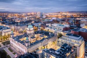Perché Belfast è una pausa in città che non puoi permetterti di perderti