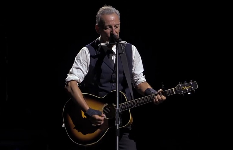 Ieri sera, il cantautore statunitense Bruce Springsteeen ha dato il via suo tour europeo
