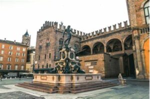 Esplorare punti di riferimento storici nelle grandi città del mondo
